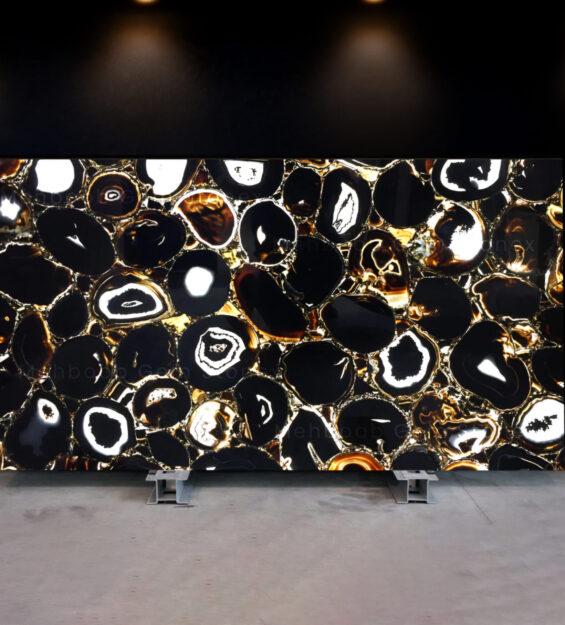 backlit-black-agate-slab_2JzauQ