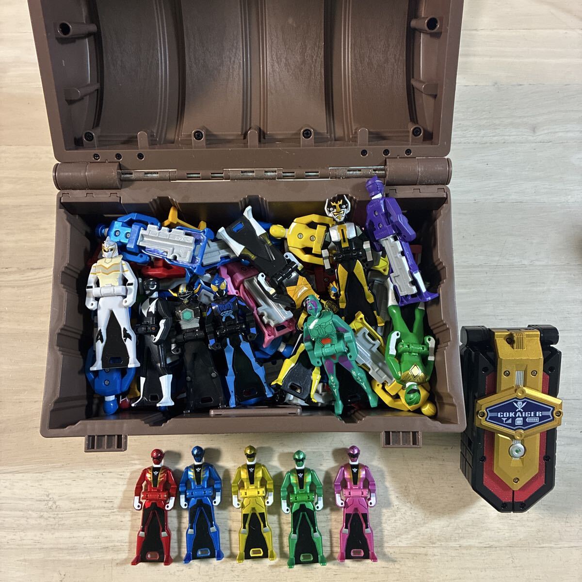 Yahoo!オークション -「ゴーカイジャー レンジャーキー ボックス」の