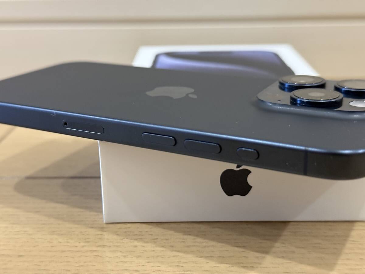 iPhone 15 Pro ブルーチタニウム 128GB Appleストア購入のSIMフリー