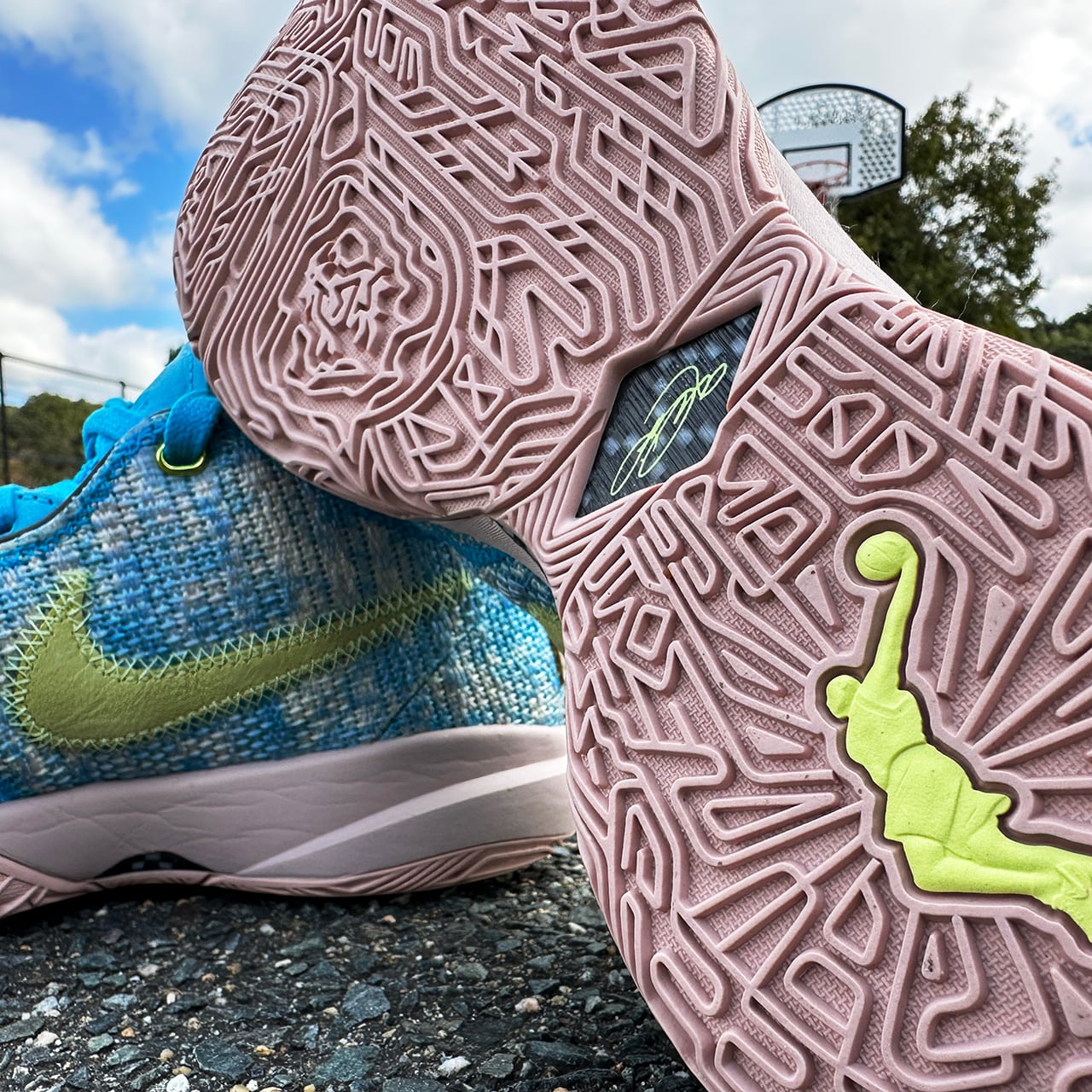 Nike LeBron 20 EP 