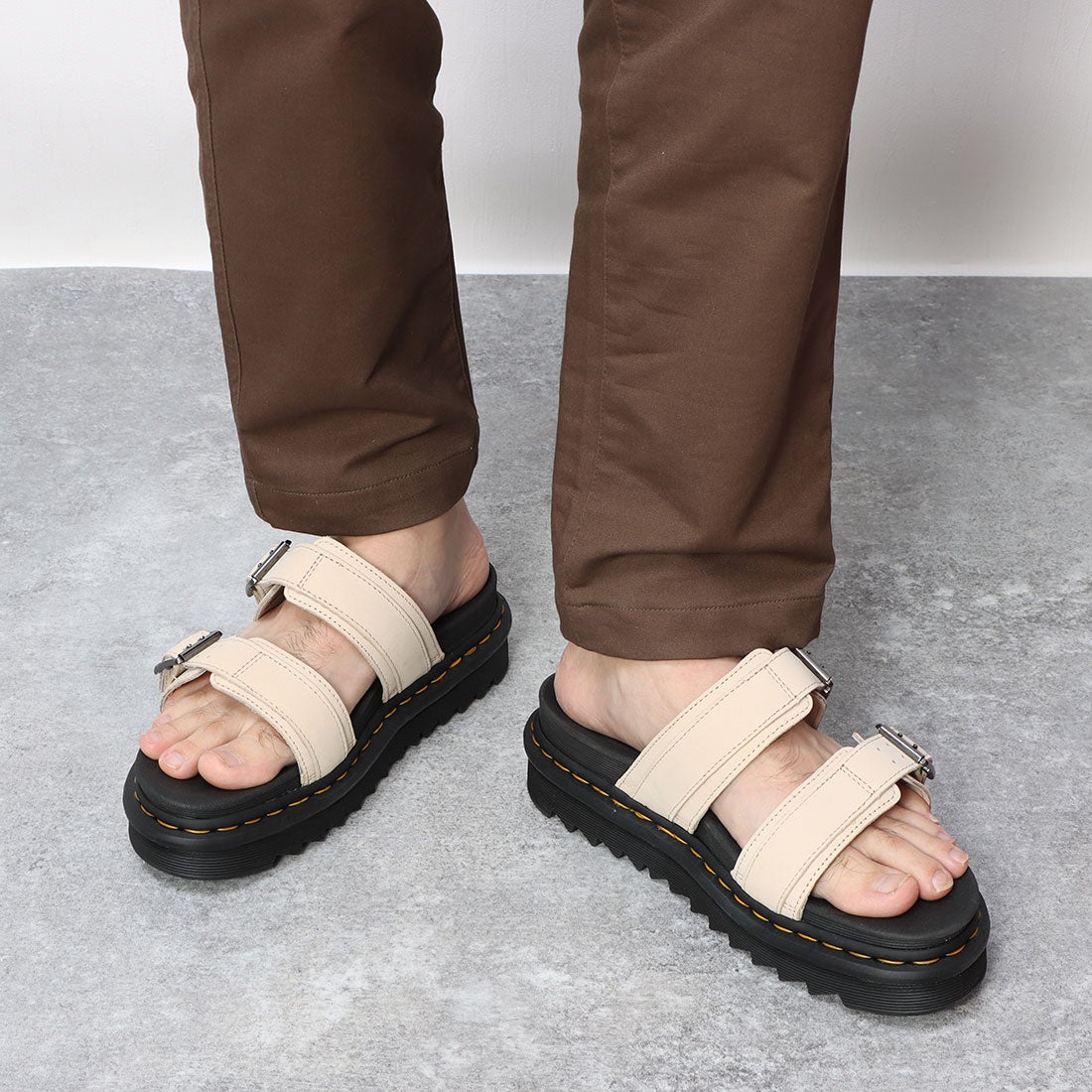 ドクターマーチン Dr.Martens MYLES/マイルス ストラップサンダル 正規