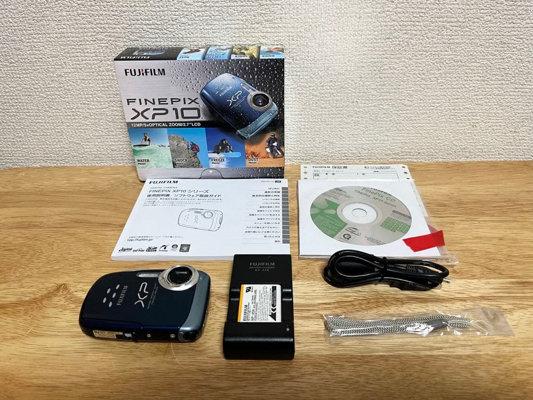 【超美品】FUJI FILM 防水デジタルカメラFinePix XP10 Amazon | FUJIFILM デジタルカメラ FinePix XP10 ブルー FX-XP10BL