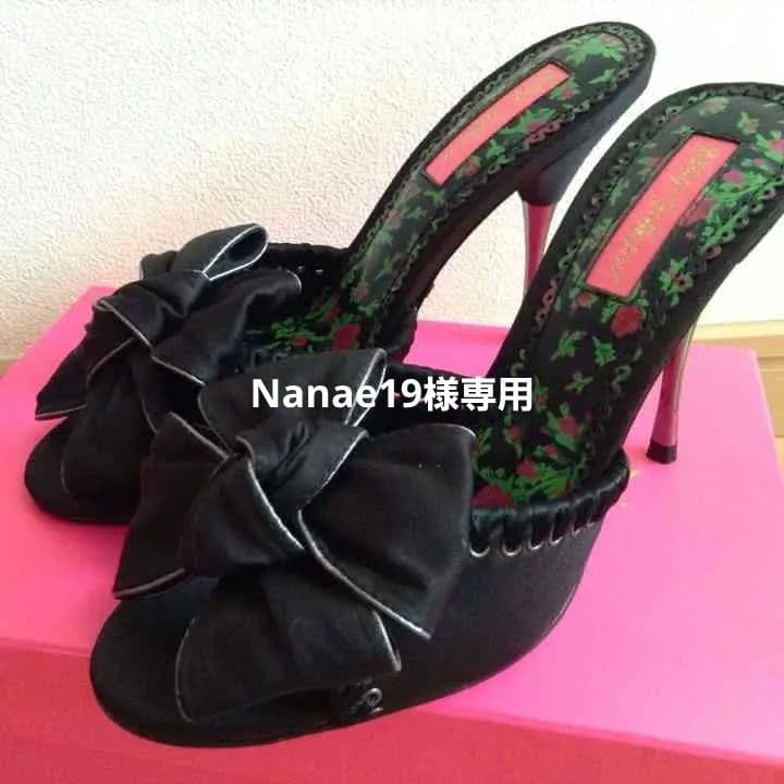 値下げ⭐ 日本未入荷！BETSEY JOHNSON SHOES SB-SIDNY FLORAL | Floral Rhinestone Sneaker – Betsey Johnson