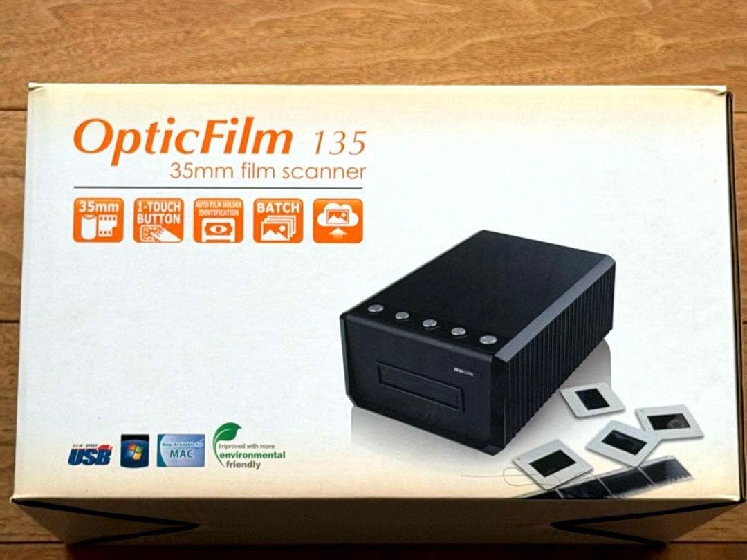 ☆未開封品！☆フィルムスキャナー【Plustek Opitcfilm135】 Amazon | Plustek フィルムスキャナー OpticFilm 135i Ai - 第3世代5群