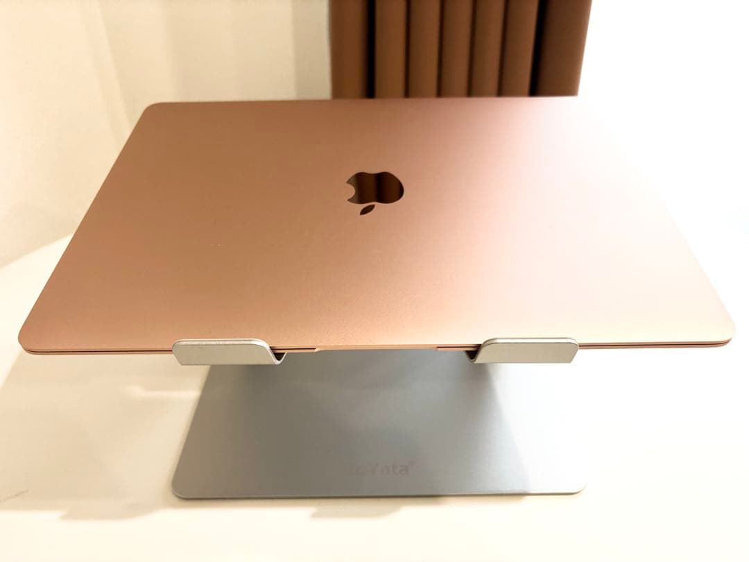 Apple MacBook 13インチ ゴールド Refurbished Apple Macbook Air 13.6-inch (Retina 8GPU, Starlight