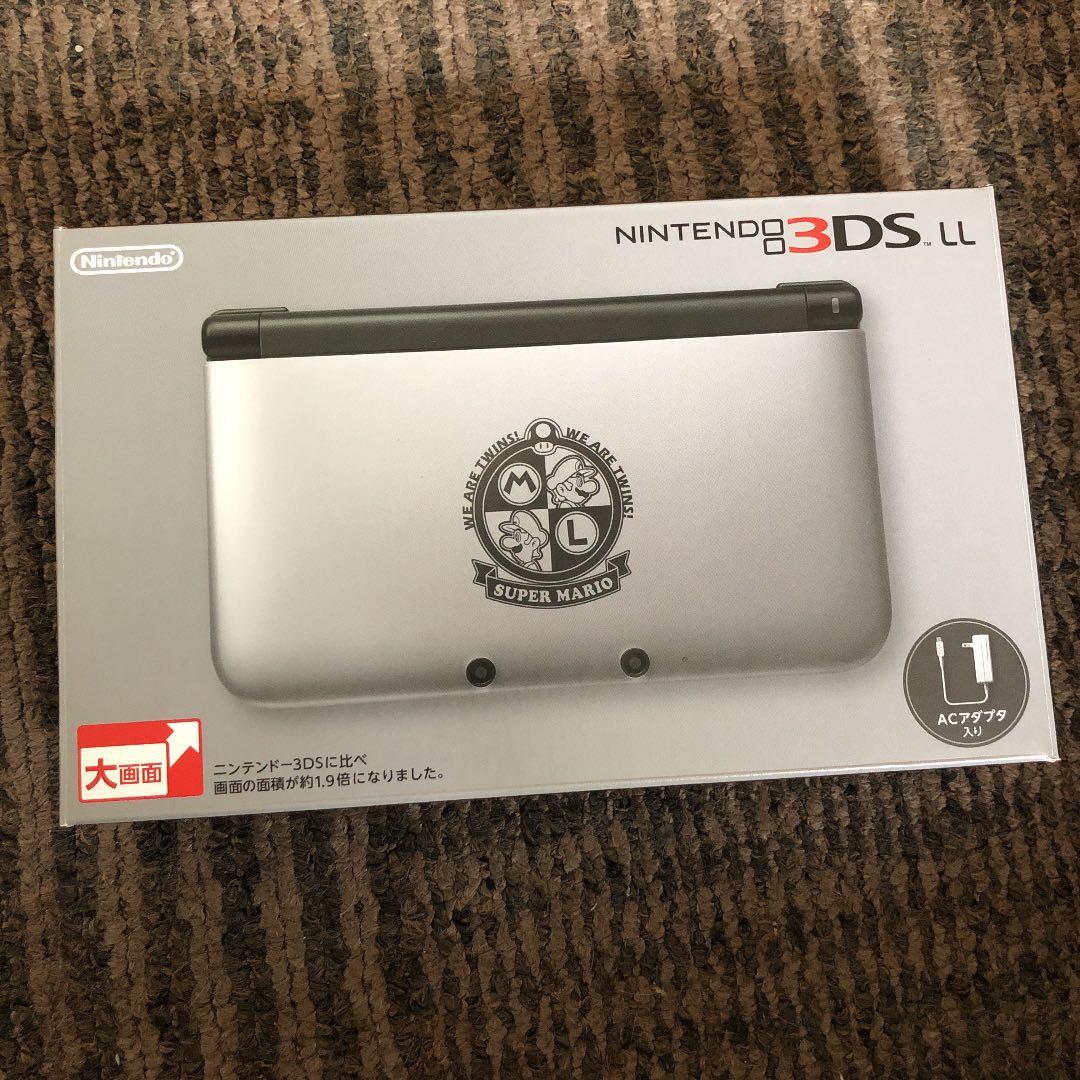 ニンテンドー3DS LL マリオシルバー ニンテンドー 3DS LL マリオホワイト、マリオシルバー」の限定版の本体